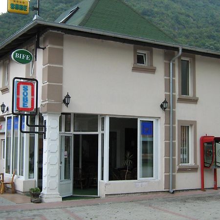 Sobe Za Izdavanje Blef Ovcar Banja Buitenkant foto