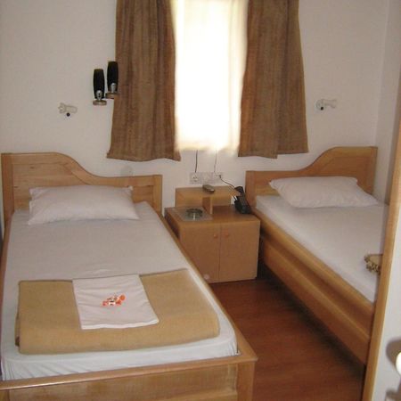 Sobe Za Izdavanje Blef Ovcar Banja Buitenkant foto