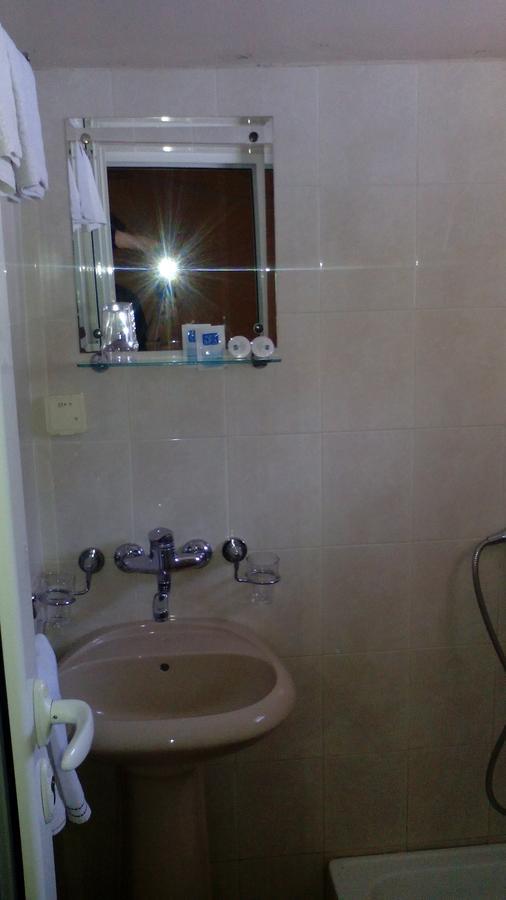 Sobe Za Izdavanje Blef Ovcar Banja Buitenkant foto