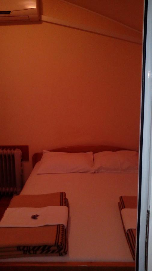 Sobe Za Izdavanje Blef Ovcar Banja Buitenkant foto